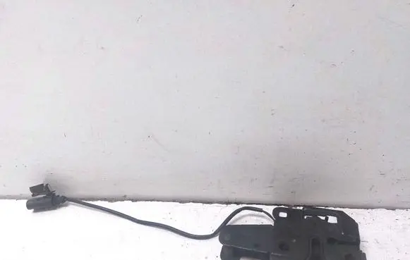 Audi A4 S4 B7 8E 8H Engine bonnet (hood) release handle
