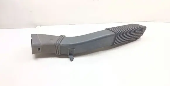 BMW 5 GT F07 Air intake hose/pipe 7811597 13717811597