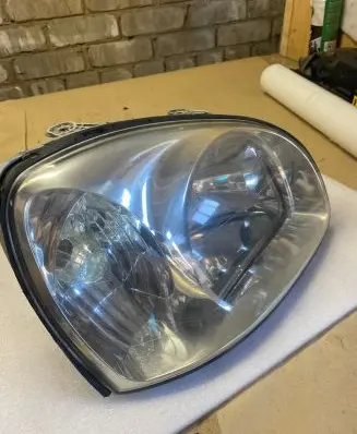 Hyundai Santa Fe Headlight/headlamp B031K17