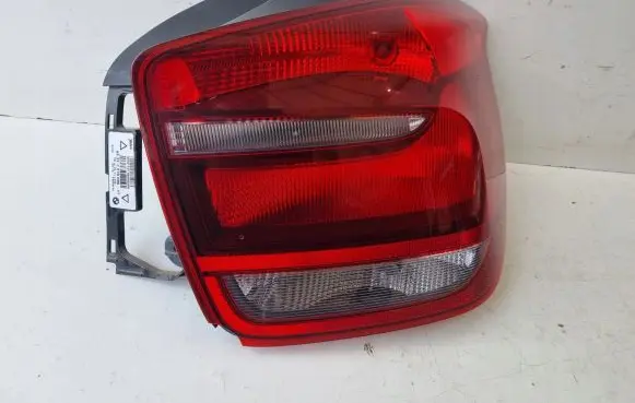 BMW 1 F20 F21 Rear/tail lights 7270096