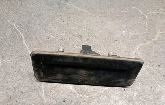 Skoda Octavia Mk2 (1Z) Tailgate/trunk/boot exterior handle 1z0827574b