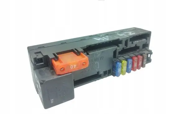 Mercedes-Benz E W210 Fuse module A0005400072