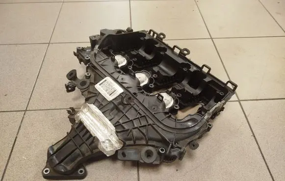 Ford Kuga I Intake manifold