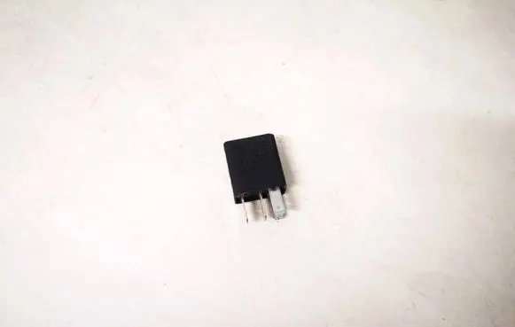 Alfa Romeo 147 Other relay 46520421 a727