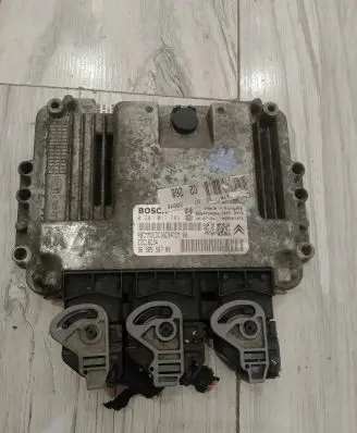 Peugeot 206 Engine control unit/module ECU 0281011783