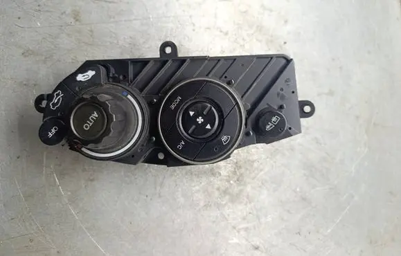 Honda Civic Climate control unit SANWA2075 MN404100022 79600SMJG4