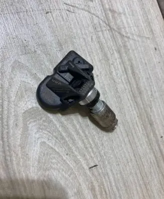 BMW 3 G20 G21 Tire pressure sensor 6877936