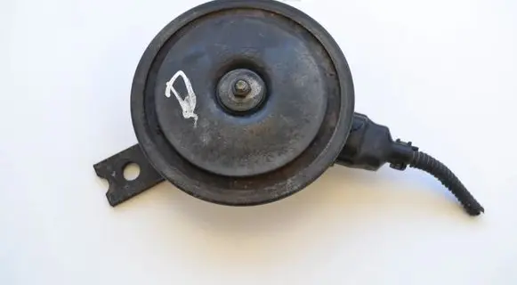 KIA Sorento Horn signal 28R000033