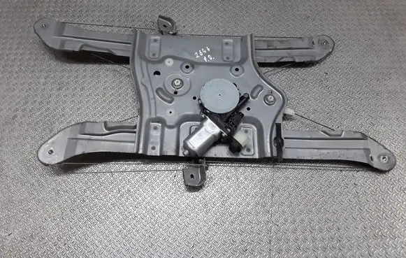Mitsubishi Grandis Front door window regulator with motor