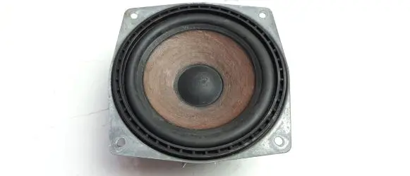 BMW 7 E32 Front door speaker 1379299 M7429
