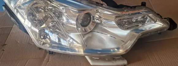 Citroen C-Crosser Headlight/headlamp