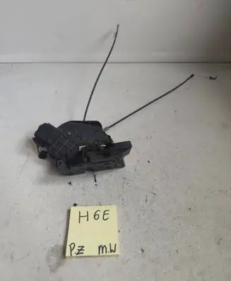 Mazda 3 I Rear door lock 2384728