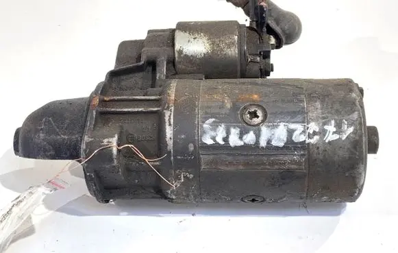Mercedes-Benz T1 Starter motor 0001218110