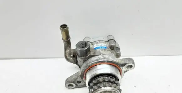 Nissan Almera Tino Power steering pump 0X131107 4U105