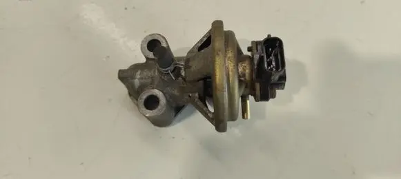 Mazda MX-3 EGR valve K5T710