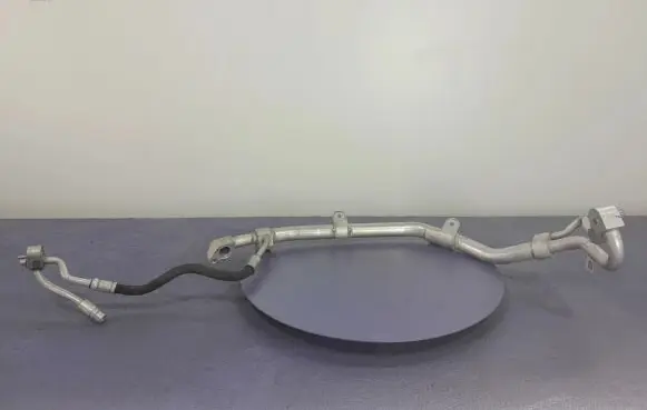 BMW M3 Air conditioning (A/C) pipe/hose 8088920