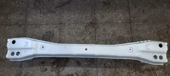 Honda CR-V Rear bumper support beam 