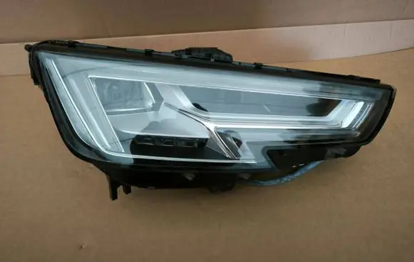 Audi A4 S4 B9 Headlight/headlamp 8W0941034