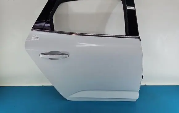 Rear door