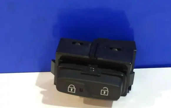 Volvo V60 Central locking switch button 31334571 31376499