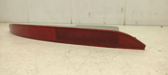 Rear tail light reflector