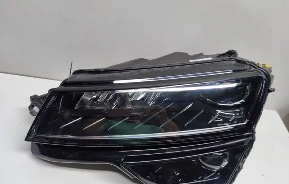 Skoda Karoq Headlight/headlamp 57B941015F
