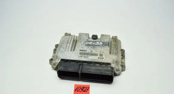 Opel Zafira B Engine control unit/module 55189927 0281011669