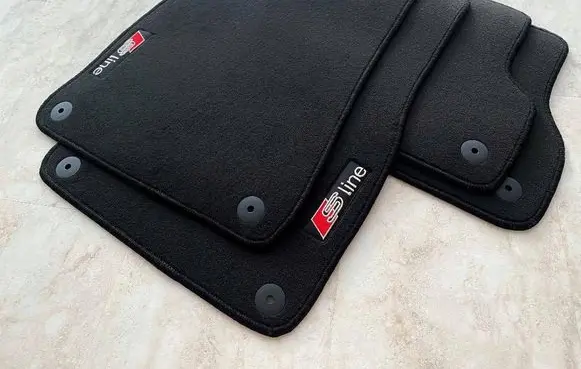 Audi Q3 F3 Car floor mat set 