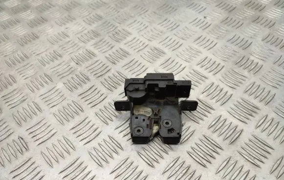 Nissan Qashqai Tailgate/trunk/boot lock/catch/latch 90502EY10A