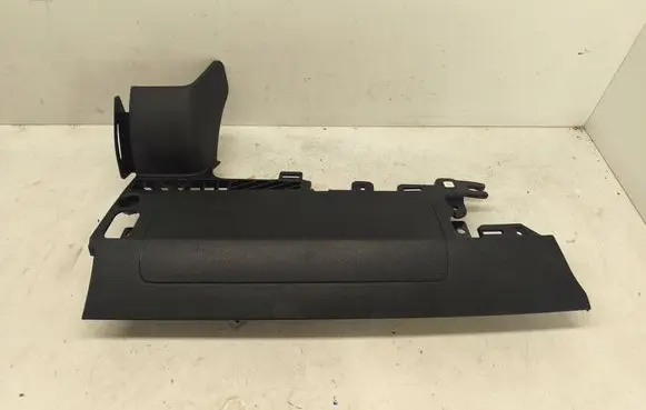 Tesla Model Y Knee airbag 114375300A 150836700A 107782500D
