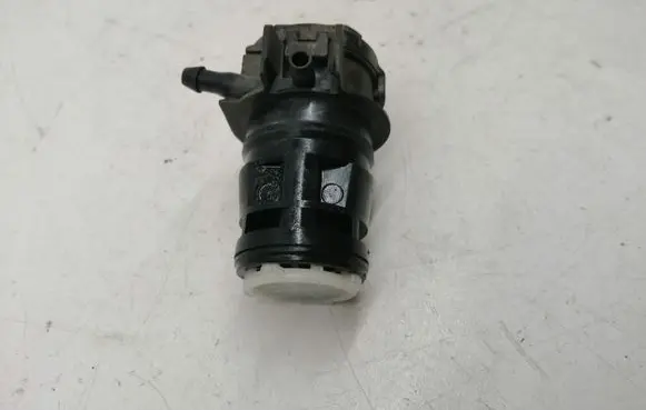 Toyota Prius (XW20) Windscreen/windshield washer pump 8533060180 0602104621