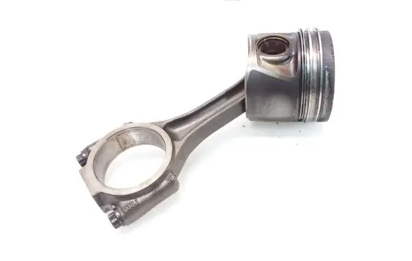 Audi A4 S4 B7 8E 8H Piston with connecting rod
