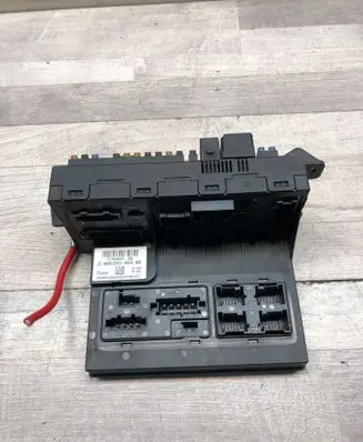 Mercedes-Benz E W211 Fuse module 2115456201