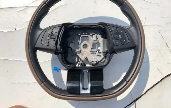 Citroen C4 Cactus Steering wheel 98031272BP