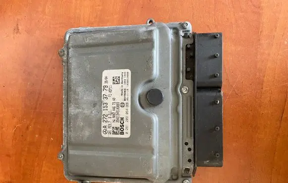 Mercedes-Benz CLS C219 Engine control unit/module A2721533779