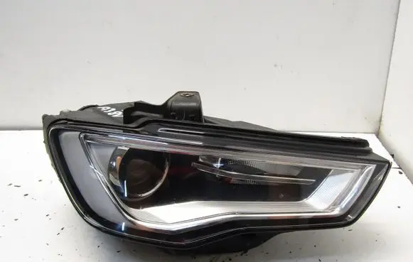 Audi A3 S3 8V Headlight/headlamp 8V0941006A