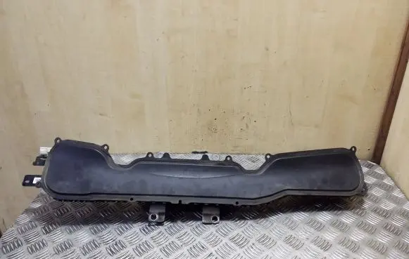 Volvo V40 Pedestrian airbag P31305431