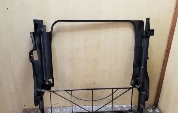 Radiator trim