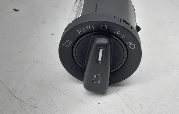 Lancia Thema Light switch 68041761AB
