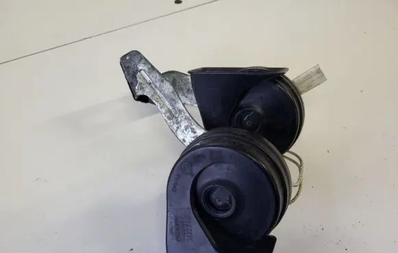 Opel Grandland X Horn signal 9815870780