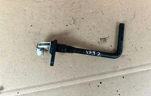 Renault Trafic III (X82) Oil level sensor 111450457R