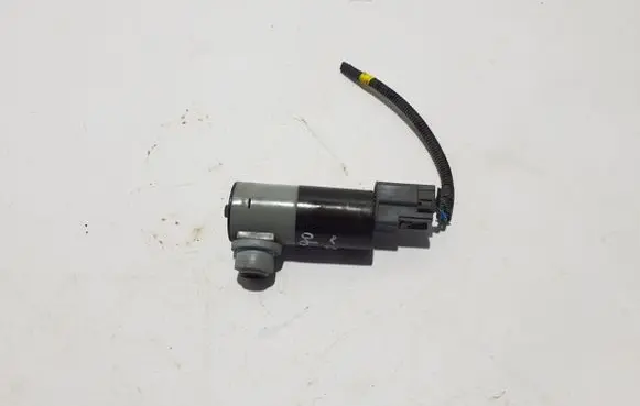 Volvo XC90 Windscreen/windshield washer pump 1019873001
