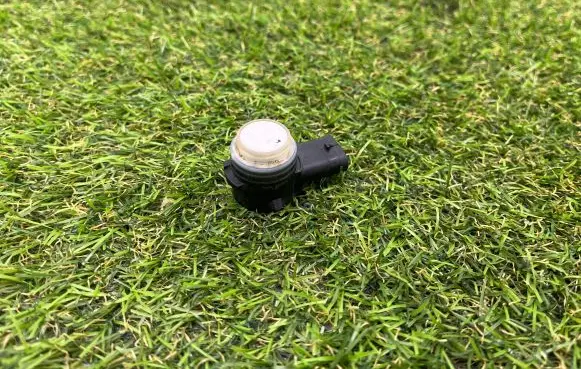 Mercedes-Benz B W246 W242 Parking PDC sensor A0009059300