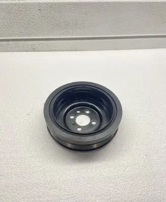 Mitsubishi Grandis Crankshaft pulley 03G105243