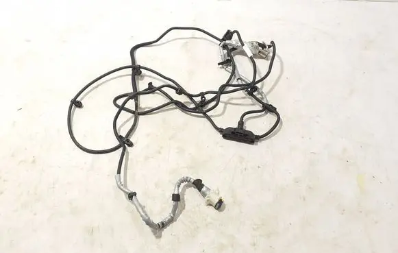 Mercedes-Benz E W214 Air intake hose/pipe A2144703201
