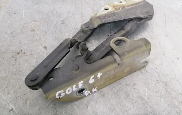 Volkswagen Golf Plus Engine bonnet/hood hinges 5M0823301