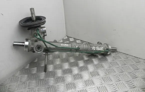 Citroen C4 II Steering rack 6820000084 VD18656