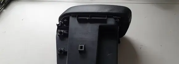 KIA Sportage Glove box central console 