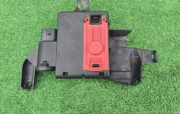 Audi Q7 4M Current control relay 4M0941823A 27022018 180090