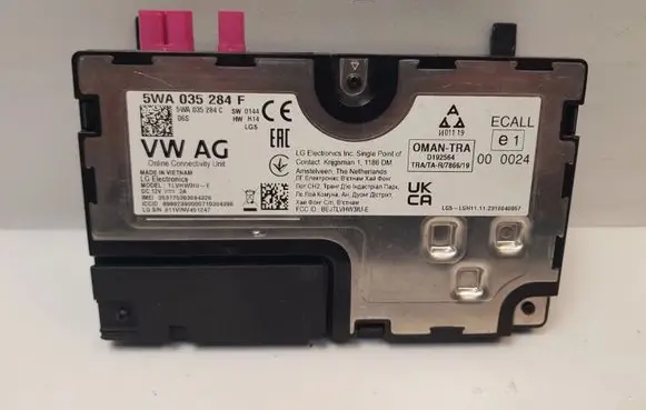 Volkswagen Caddy Trunk lid opening control unit 5WA035284F